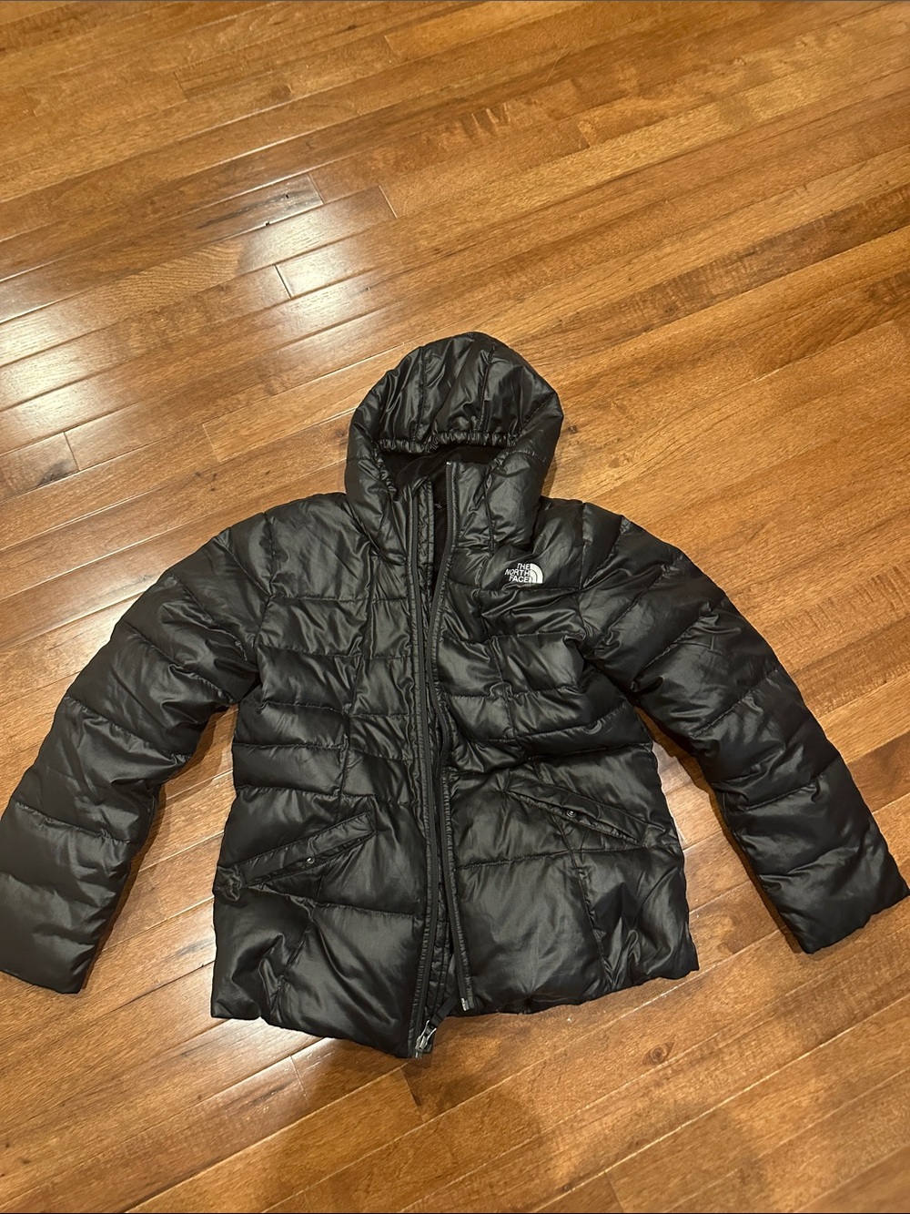 The North Face Black Hooded girls Puffer Jacket size large (14/16)